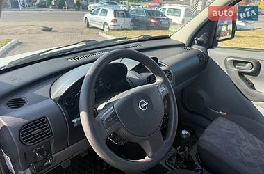 Минивэн Opel Combo 2003 в Ровно