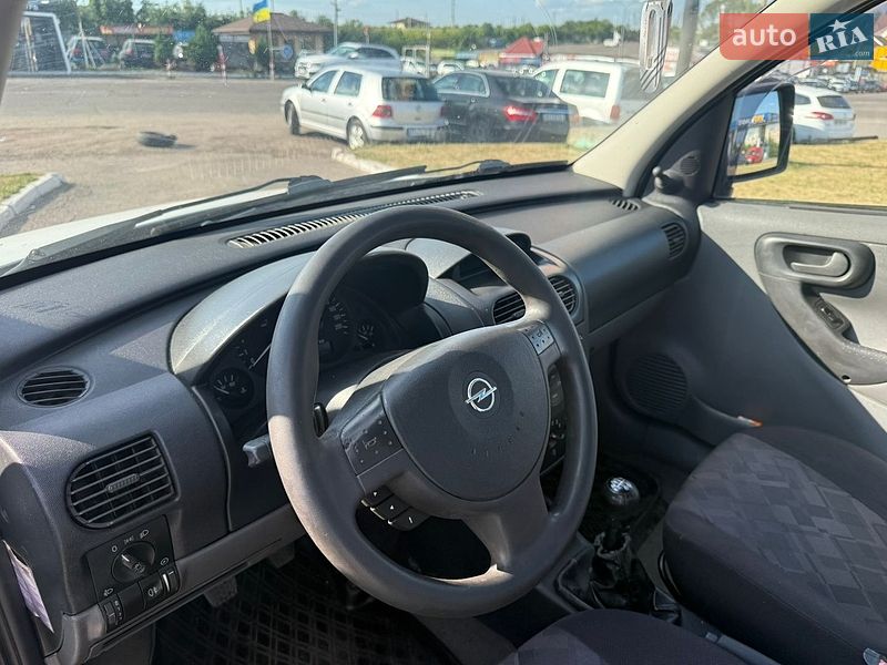 Минивэн Opel Combo 2003 в Ровно
