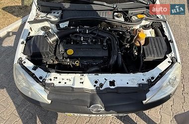 Мінівен Opel Combo 2003 в Рівному