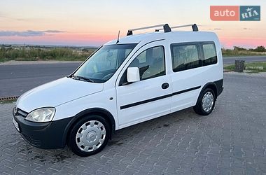 Мінівен Opel Combo 2005 в Тернополі фото 2 Мінівен Opel Combo 2005 в Тернополі
