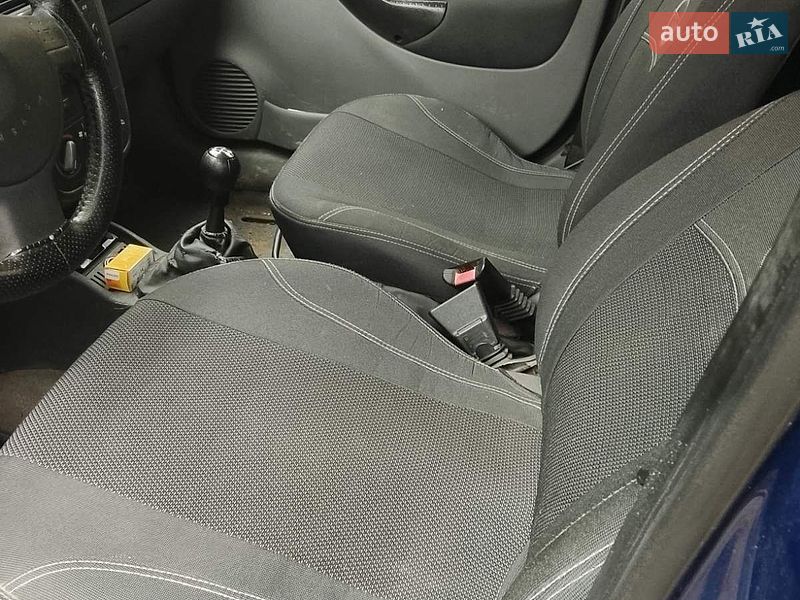 Мінівен Opel Combo 2005 в Дніпрі
