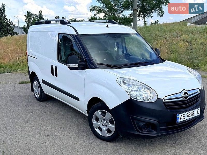 Інші вантажівки Opel Combo 2012 в Дніпрі