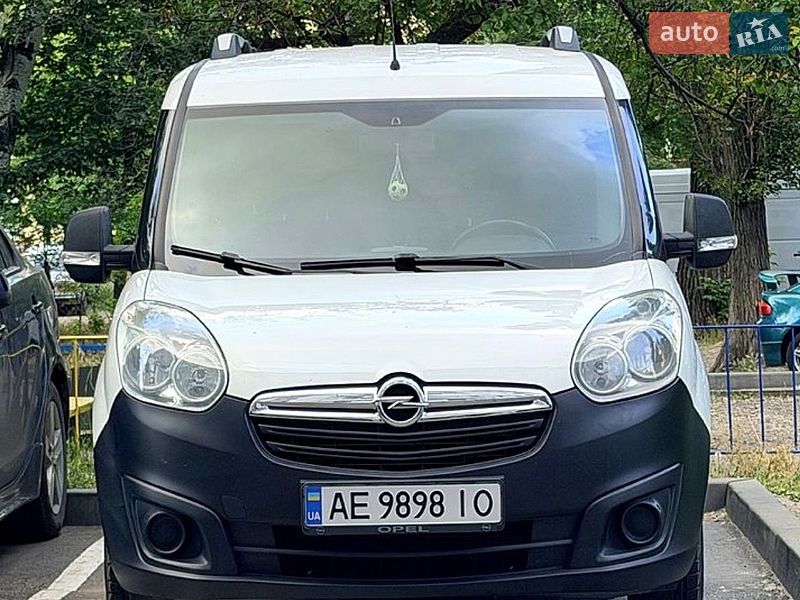 Інші вантажівки Opel Combo 2012 в Дніпрі