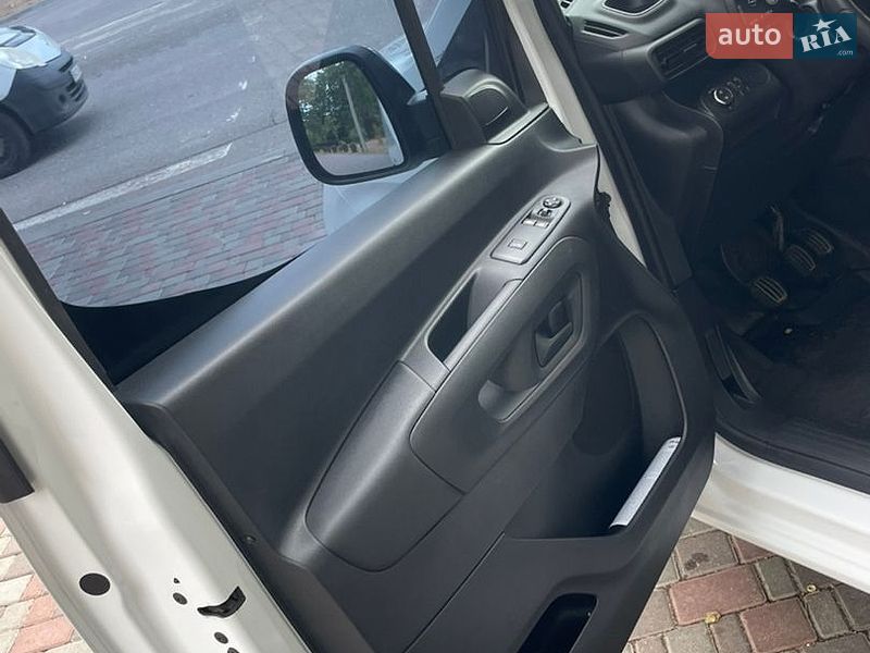 Вантажний фургон Opel Combo 2024 в Кропивницькому