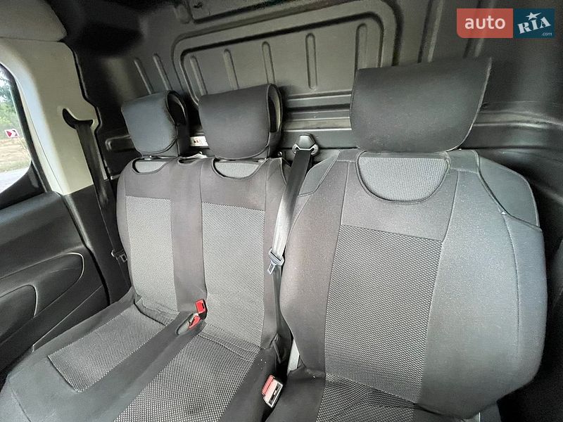 Вантажний фургон Opel Combo 2024 в Кропивницькому