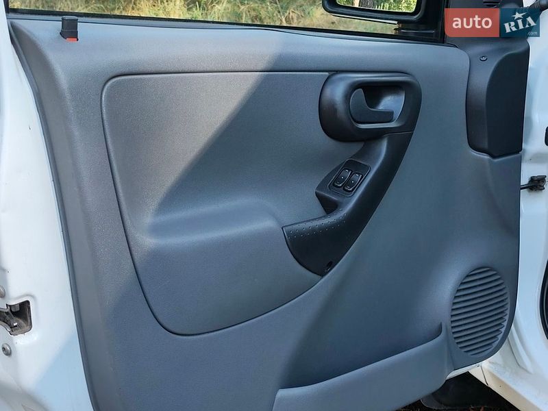 Минивэн Opel Combo 2004 в Черкассах