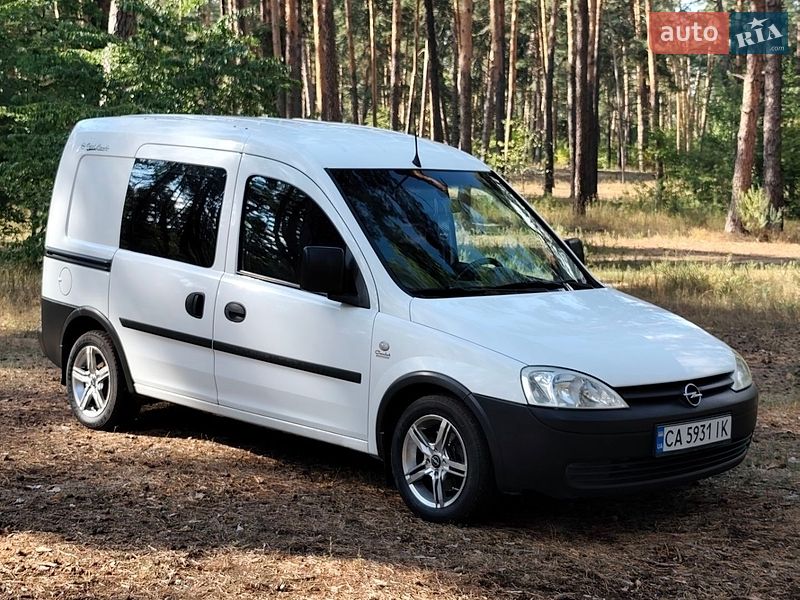 Минивэн Opel Combo 2004 в Черкассах