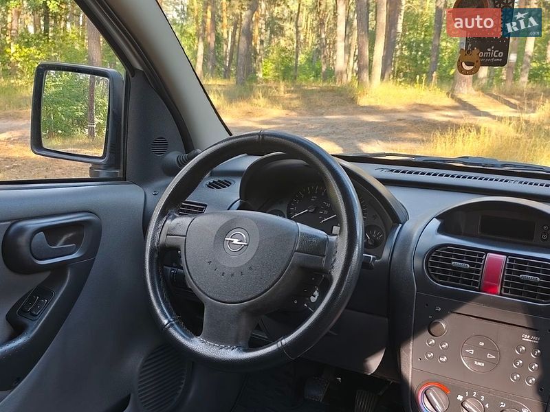 Минивэн Opel Combo 2004 в Черкассах
