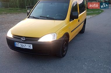 Мінівен Opel Combo 2006 в Івано-Франківську