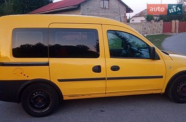 Мінівен Opel Combo 2006 в Івано-Франківську