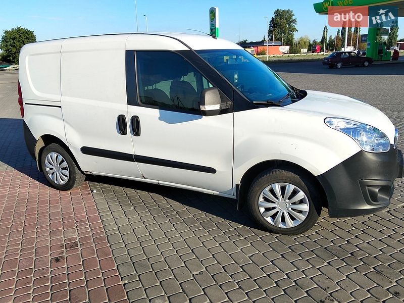Грузовой фургон Opel Combo 2013 в Днепре