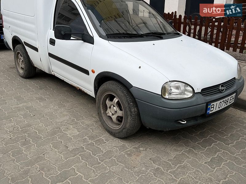 Грузовой фургон Opel Combo 1997 в Полтаве