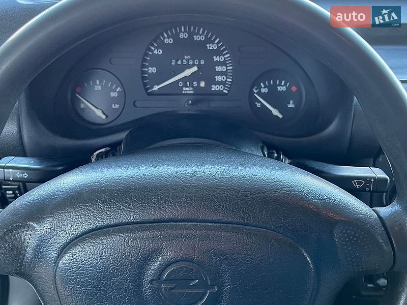 Грузовой фургон Opel Combo 1997 в Полтаве