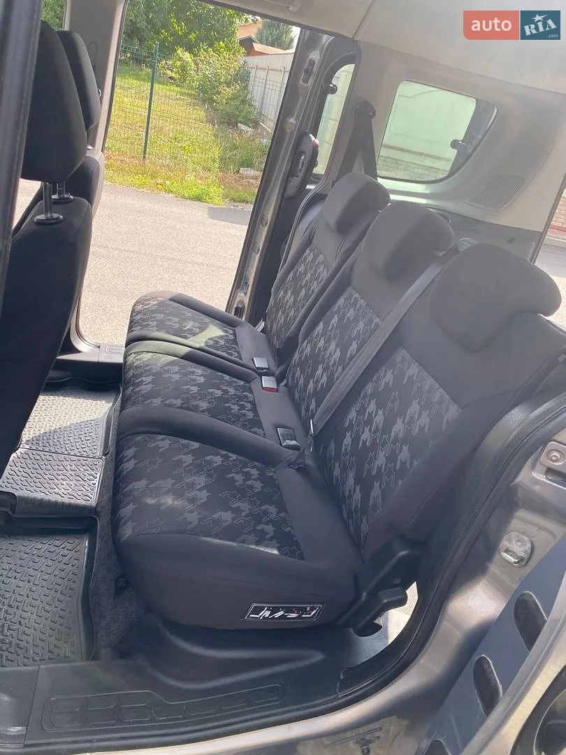 2011 Opel Combo - мініатюра 40