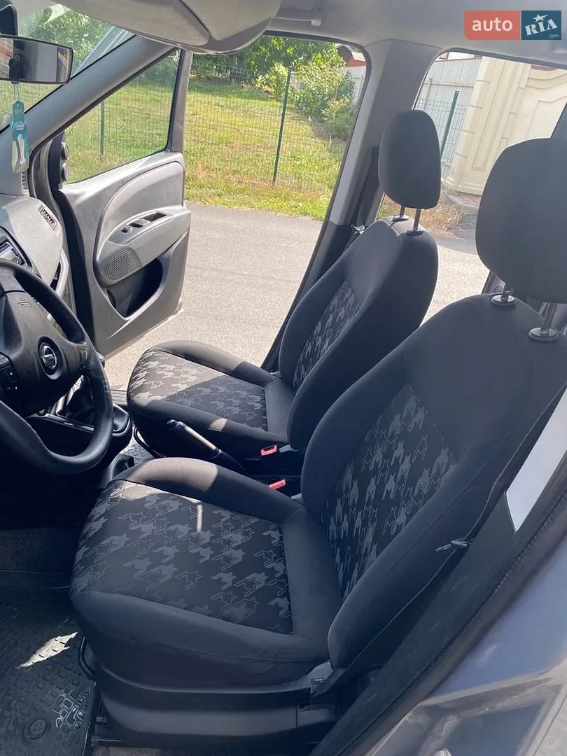 2011 Opel Combo - мініатюра 41