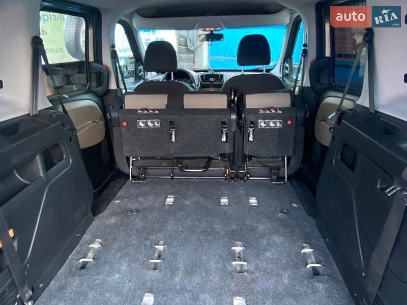 Мінівен Opel Combo 2012 в Києві