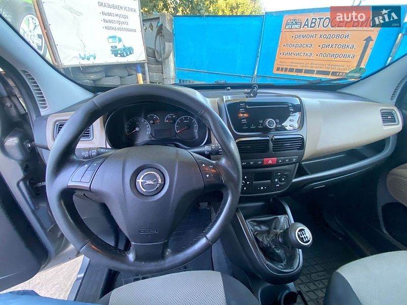 Мінівен Opel Combo 2012 в Києві