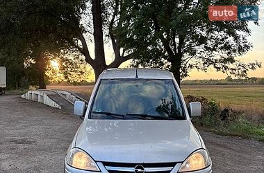 Минивэн Opel Combo 2010 в Вашковцах