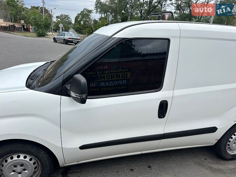 Грузовой фургон Opel Combo 2016 в Одессе