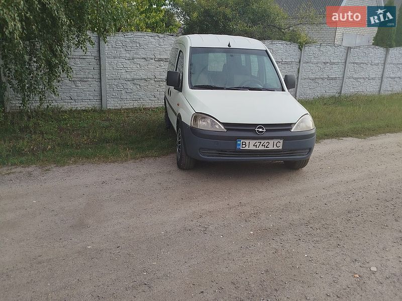 Opel Combo 2005