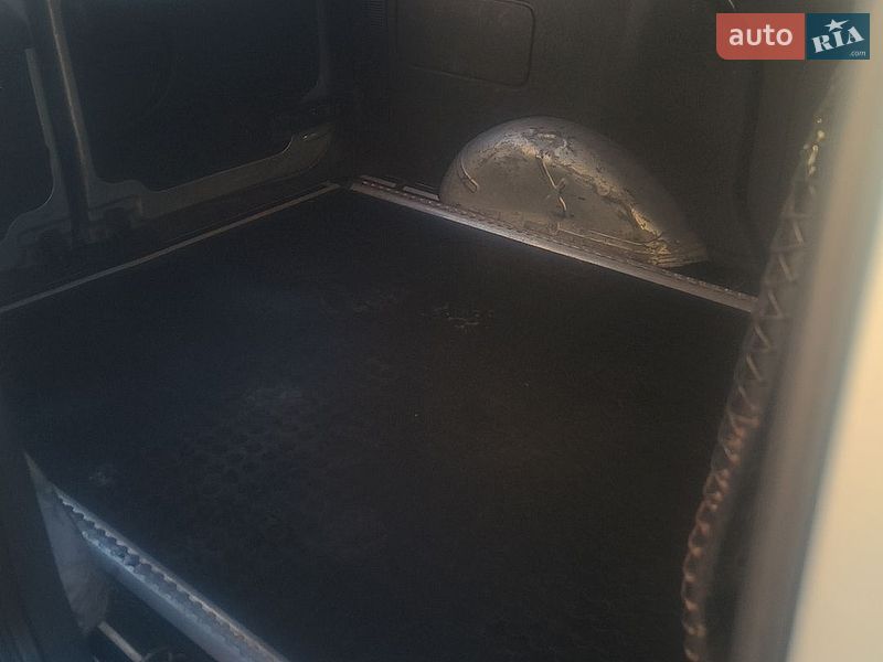 Минивэн Opel Combo 2010 в Киеве