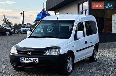 Минивэн Opel Combo 2011 в Черновцах