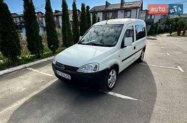 Мінівен Opel Combo 2004 в Рівному