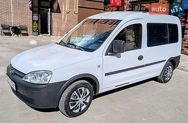 Мінівен Opel Combo 2007 в Калуші