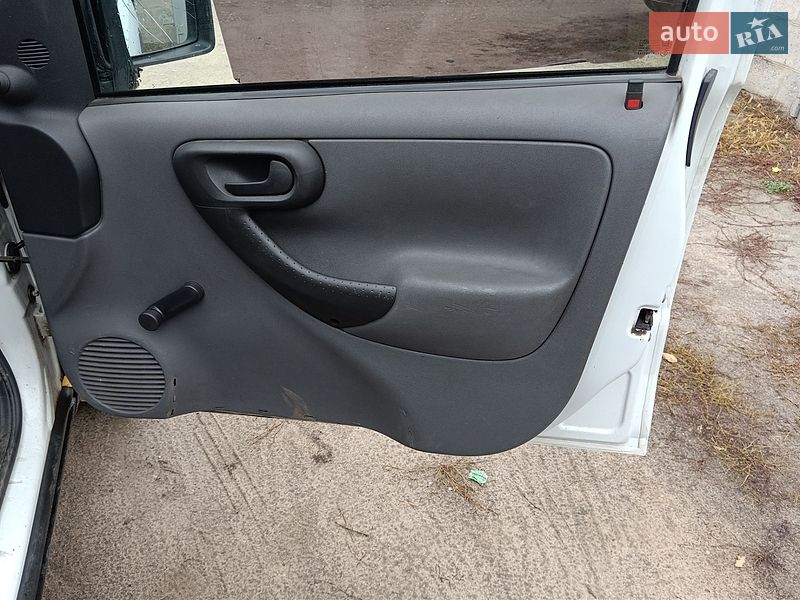 Мінівен Opel Combo 2002 в Кременчуці