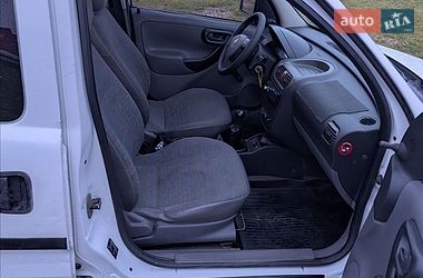 Минивэн Opel Combo 2002 в Калуше