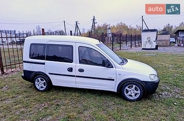 Минивэн Opel Combo 2002 в Калуше