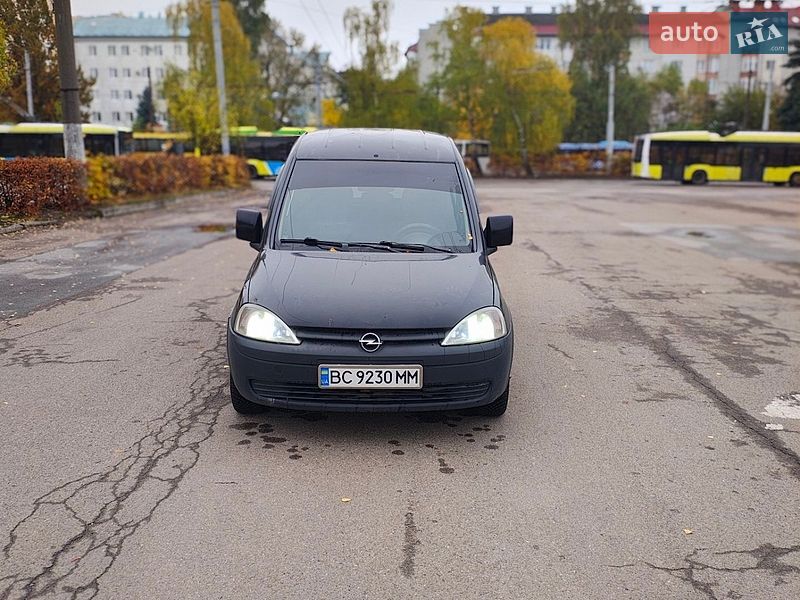 Мінівен Opel Combo 2006 в Львові