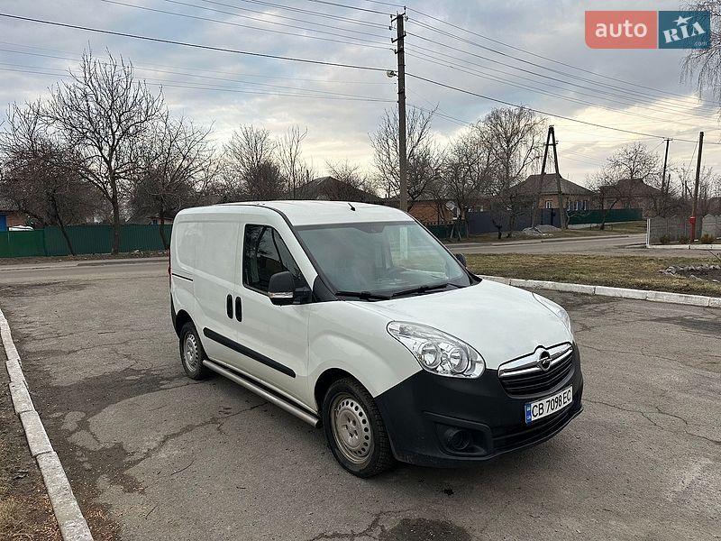 Opel Combo 2012