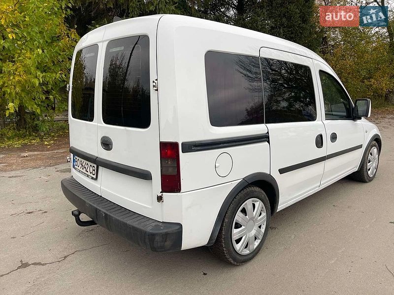Мінівен Opel Combo 2006 в Теофіполі