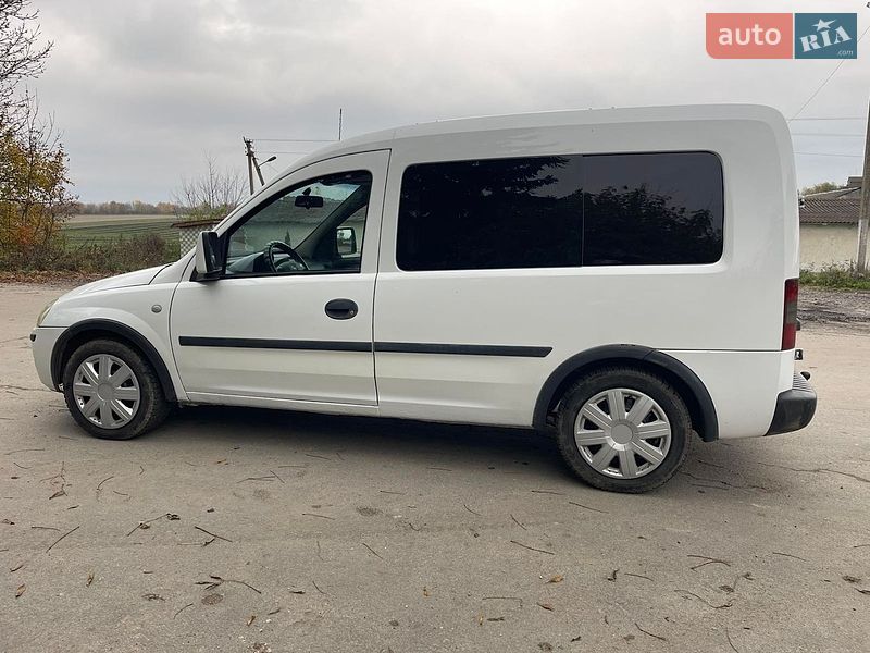 Мінівен Opel Combo 2006 в Теофіполі