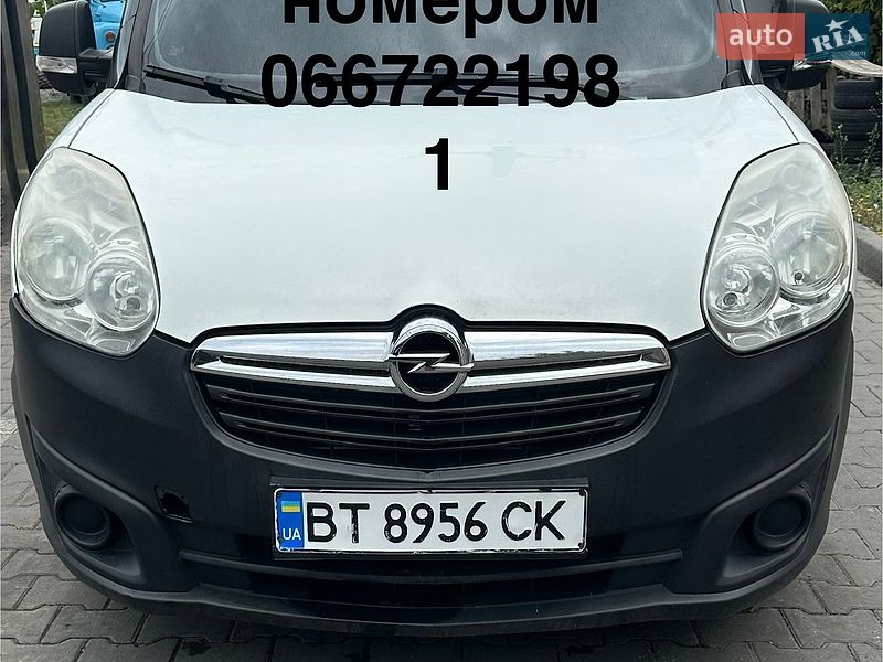 Вантажний фургон Opel Combo 2016 в Одесі