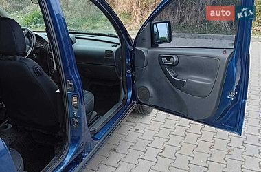 Минивэн Opel Combo 2009 в Черновцах