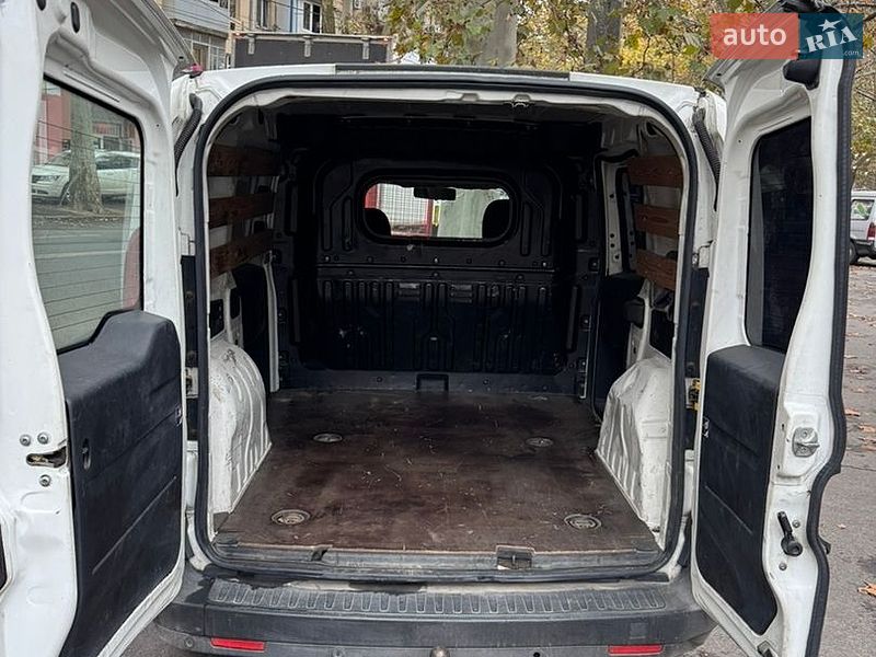 Грузовой фургон Opel Combo 2012 в Одессе