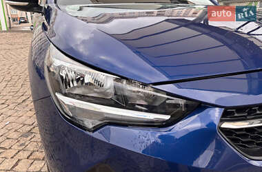 Хэтчбек Opel Corsa-e 2021 в 