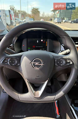 Хэтчбек Opel Corsa-e 2021 в 