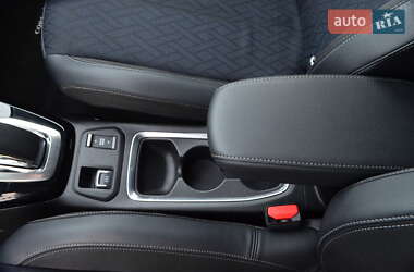 Хэтчбек Opel Corsa-e 2020 в 