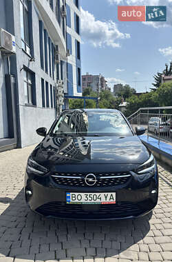 Хэтчбек Opel Corsa-e 2022 в 
