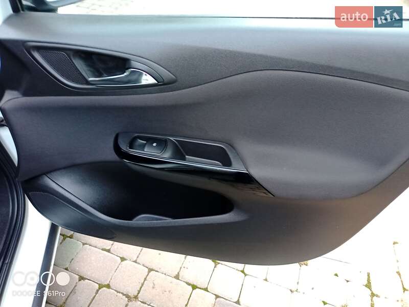 Хетчбек Opel Corsa-e 2016 в Снятині
