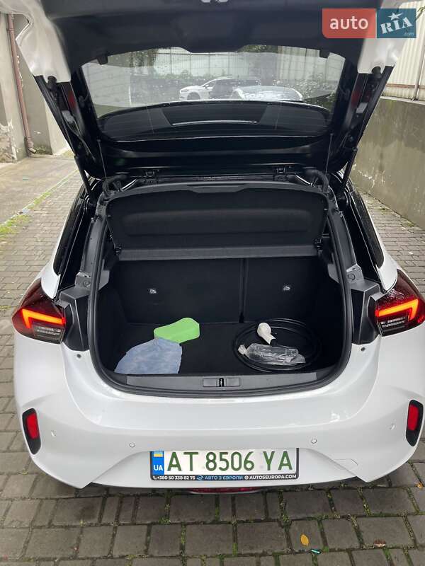 Хэтчбек Opel Corsa-e 2023 в Ивано-Франковске