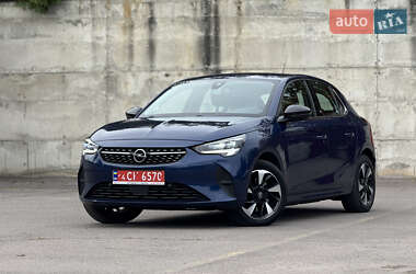 Хэтчбек Opel Corsa-e 2021 в 