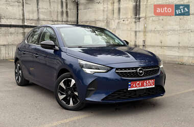 Хэтчбек Opel Corsa-e 2021 в 
