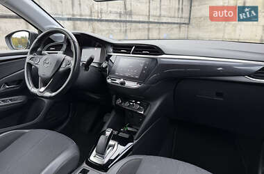 Хэтчбек Opel Corsa-e 2021 в 