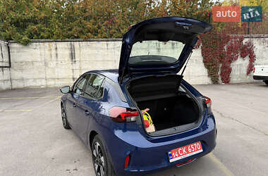 Хэтчбек Opel Corsa-e 2021 в 