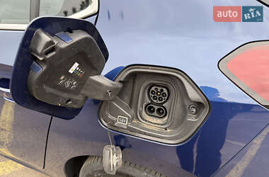 Хэтчбек Opel Corsa-e 2021 в 