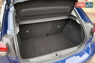 Хэтчбек Opel Corsa-e 2021 в 
